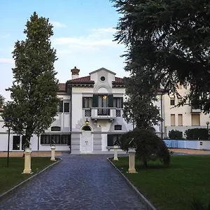 Relais Toti Beb Bed E Breakfast 3*, Mogliano Veneto Italia